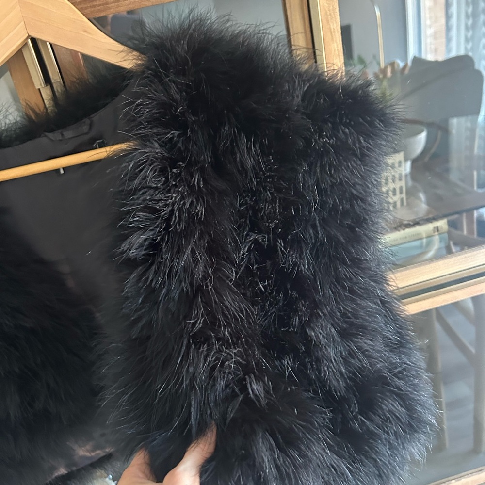 Authentic Feather Vest - Picture 4 of 7